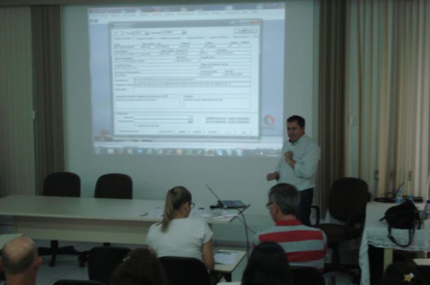 Treinamento realizado em parceria Bludata e ADOTAVI.